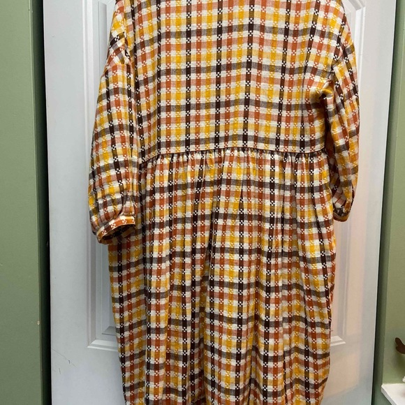 Beaton linen house dress - Picture 4 of 4